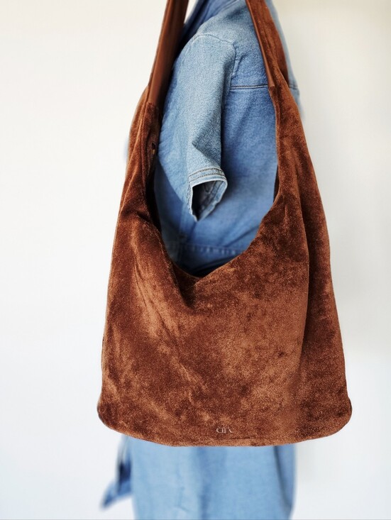 Banana Republic Handbags - Banana Republic Cognac Suede Leather Hobo Bag